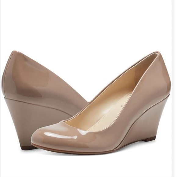 CL By Laundry Nima Nude Patent Wedge New In Box 7W - Picture 1 of 8